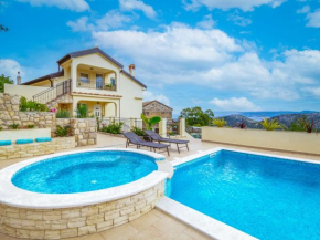Holiday Home Villa Anna - CKV350